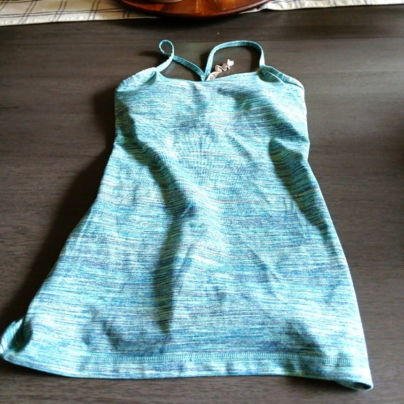 Lululemon Tank Luke New Size 4 - Picture 1 of 4